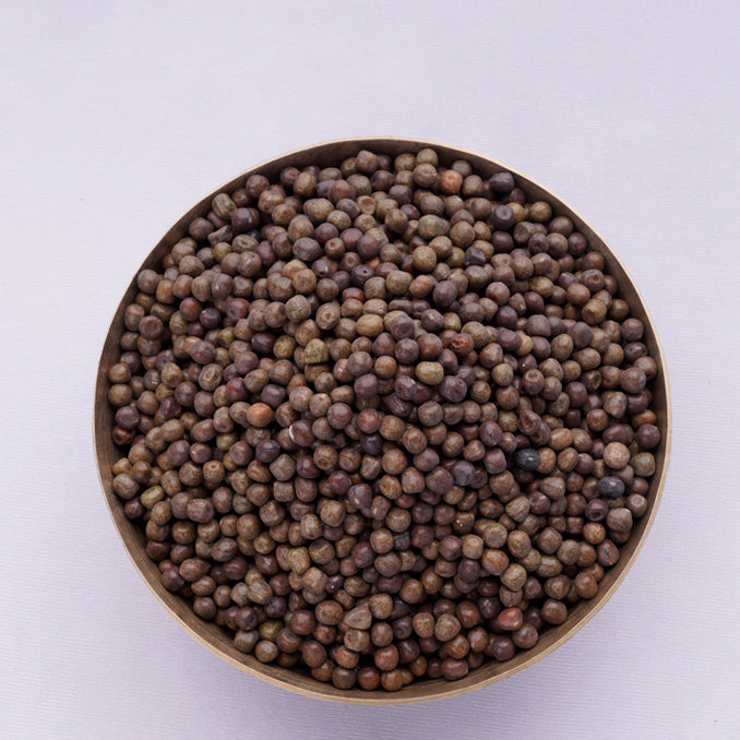 OOO Farms Whole Black Peas in a Bowl