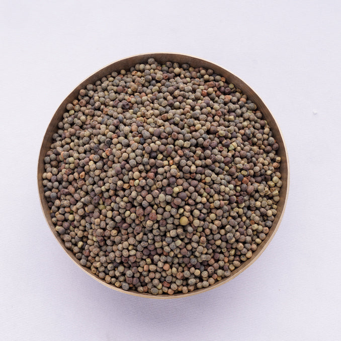 OOO Farms Whole Dongar Oni Peas in a Bowl